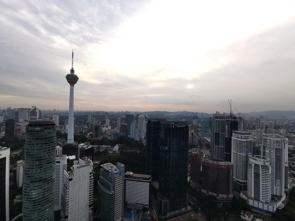 Sky Suites Klcc By Autumn Suites Premium Stay Kuala Lumpur Esterno foto