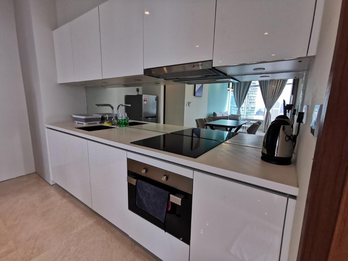 Sky Suites Klcc By Autumn Suites Premium Stay Kuala Lumpur Esterno foto
