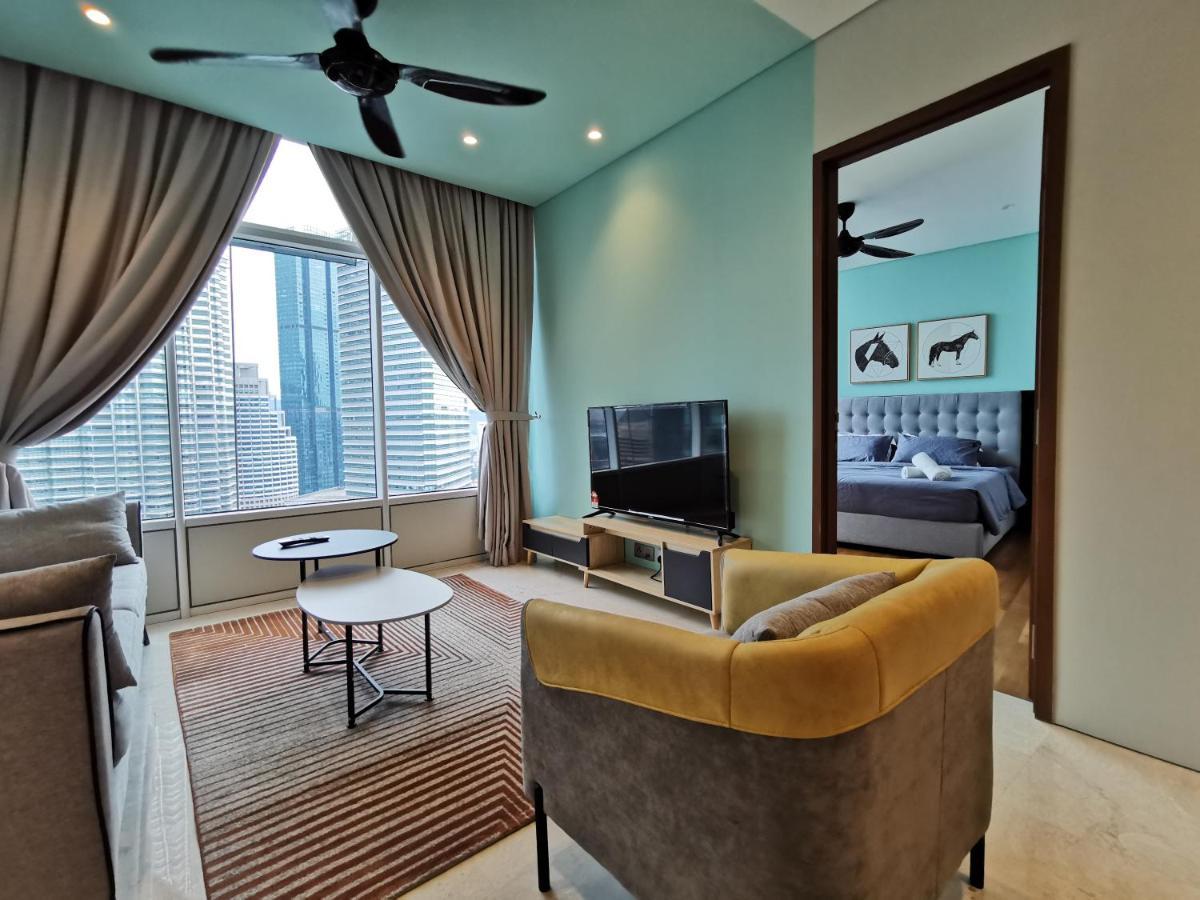 Sky Suites Klcc By Autumn Suites Premium Stay Kuala Lumpur Esterno foto