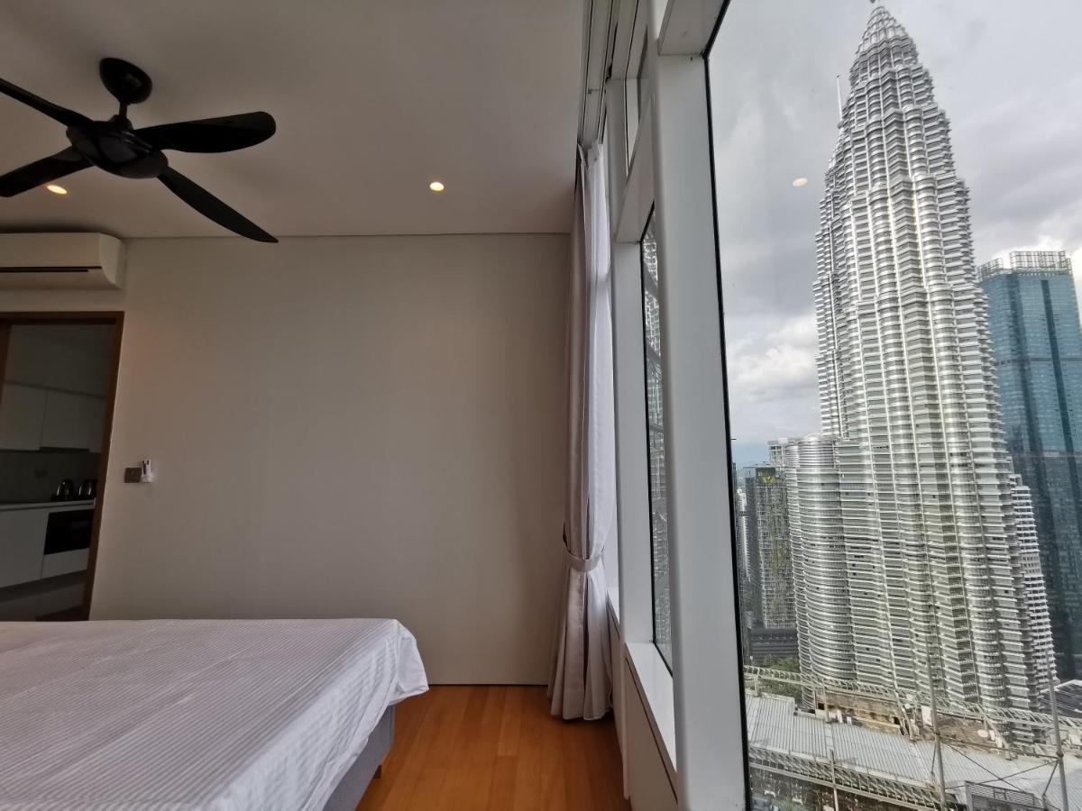 Sky Suites Klcc By Autumn Suites Premium Stay Kuala Lumpur Esterno foto